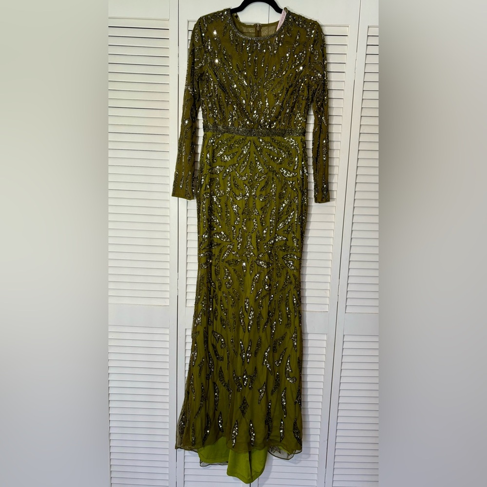NWT Mac Duggal  5124 Green/Olive
Beaded Long Sleeve Evening Gown 8 - Picture 9 of 14